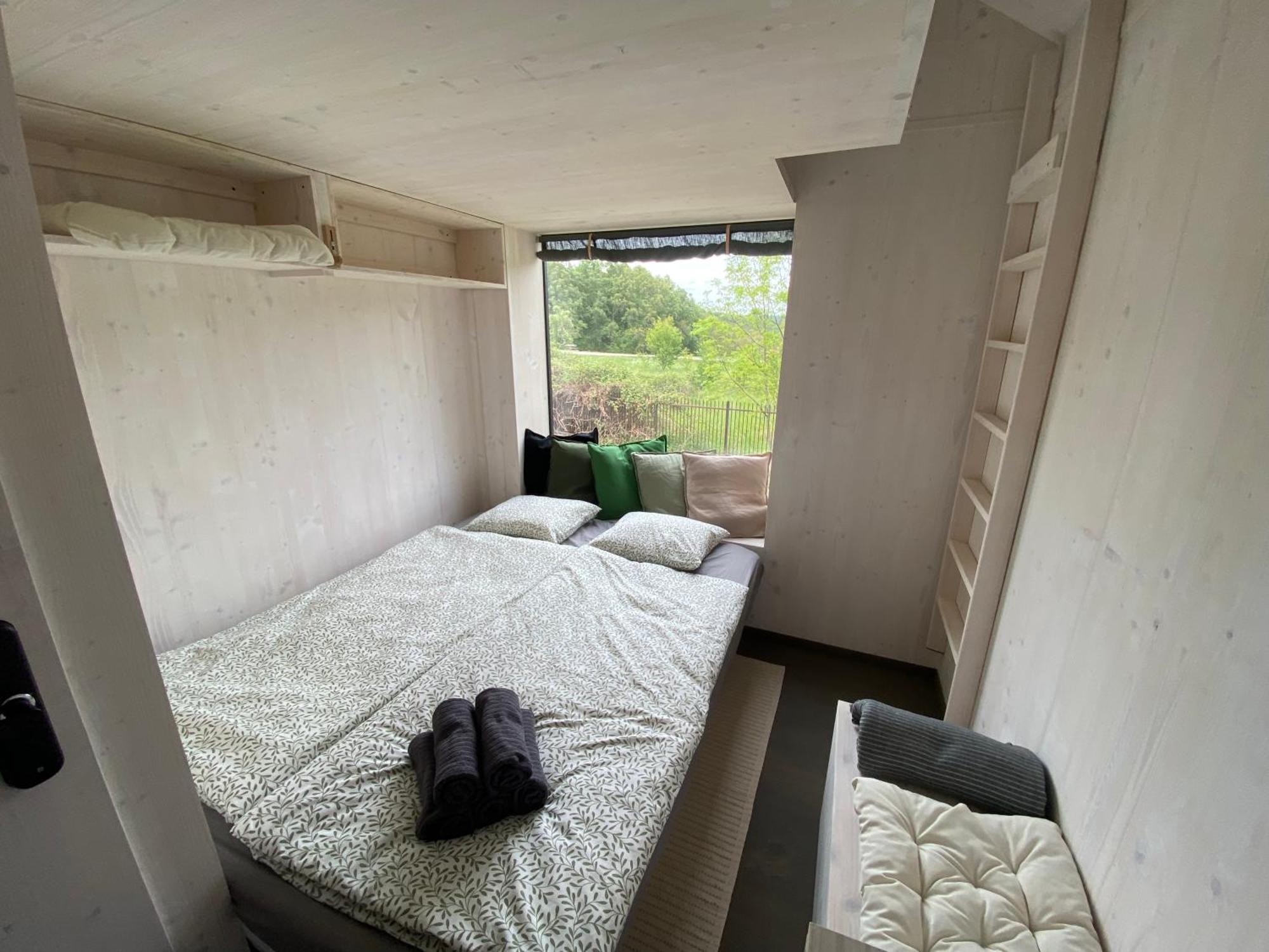 Prague Camping Dzban Bagian luar foto