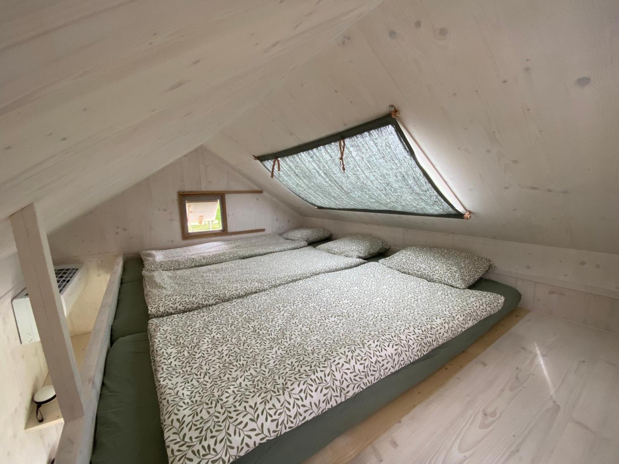 Prague Camping Dzban Bagian luar foto